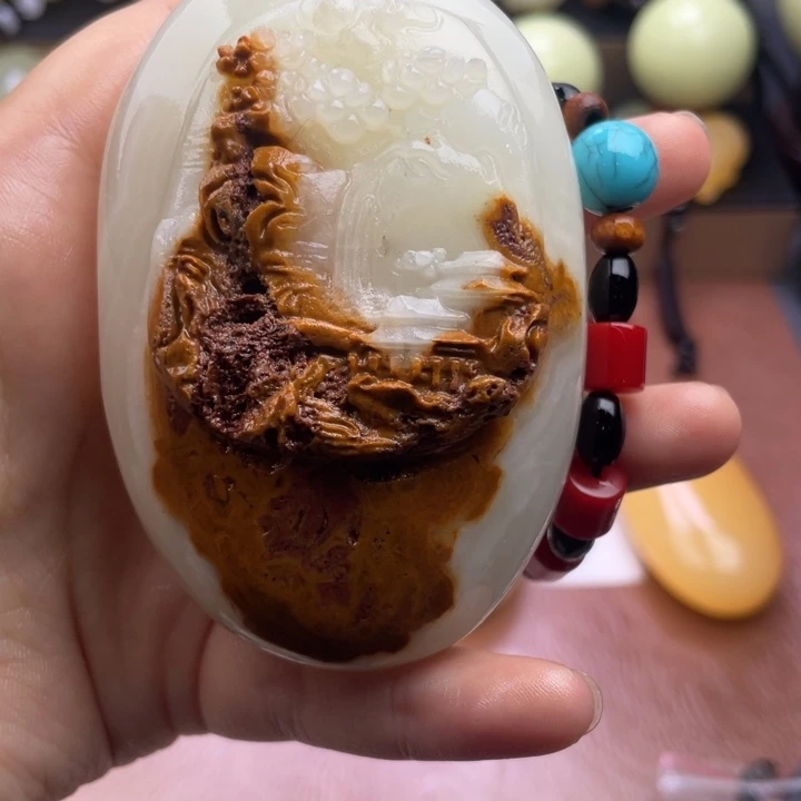 石材古青石手把件瑕疵
