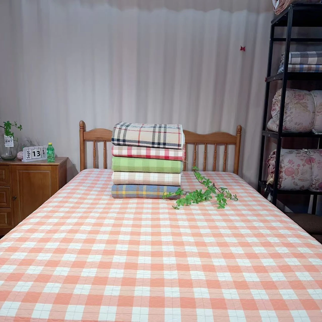 1米8*2米全棉水洗棉床盖可铺可盖多功能机洗绗缝隔脏多用垫