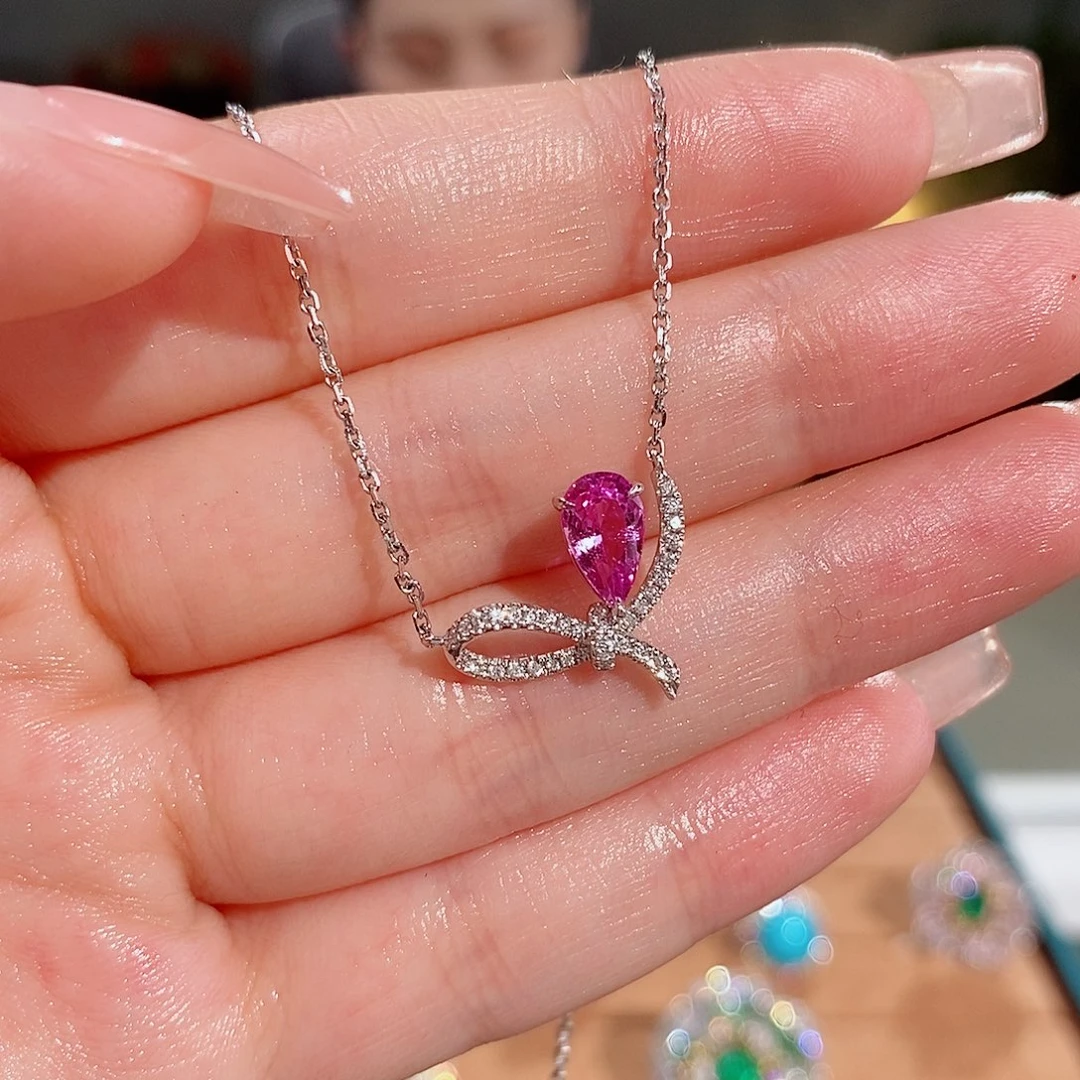 18K金镶嵌颈饰彩色蓝宝石1.137ct无烧紫粉色吉尔徳