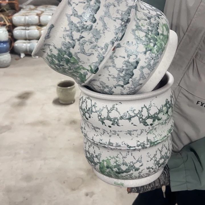 高度22厘米口20厘米