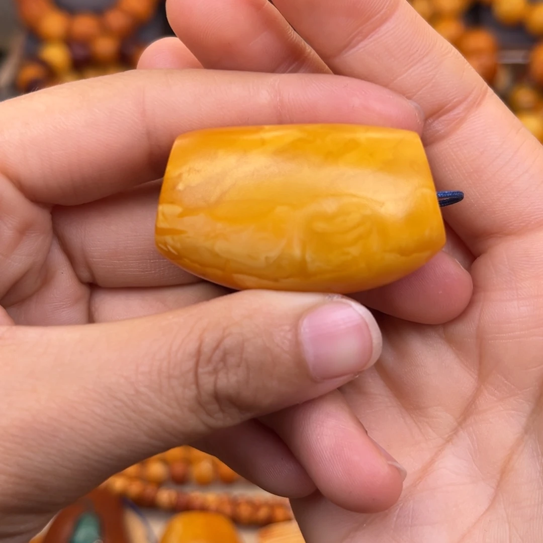 宝***哥蜜蜡未镶嵌裸石蜜蜡X