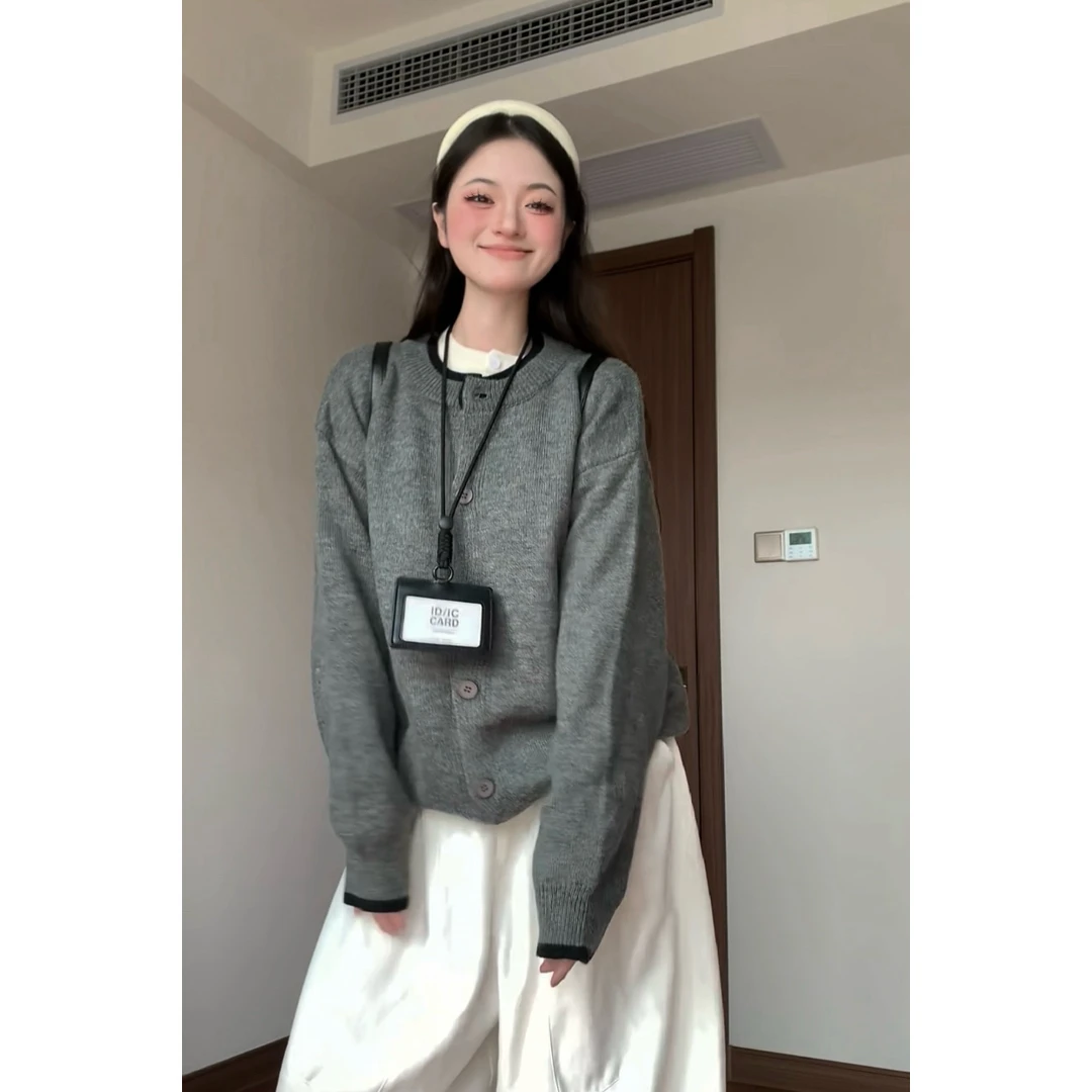 胖头鱼假两件拼接圆领开衫毛衣女秋冬宽松百搭休闲针织衫上衣