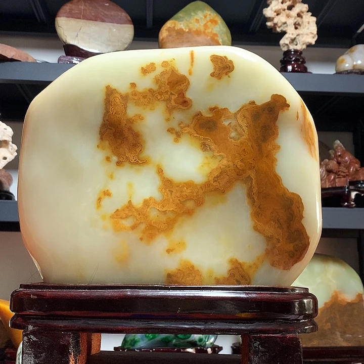 石材宽29厘米高30厘米