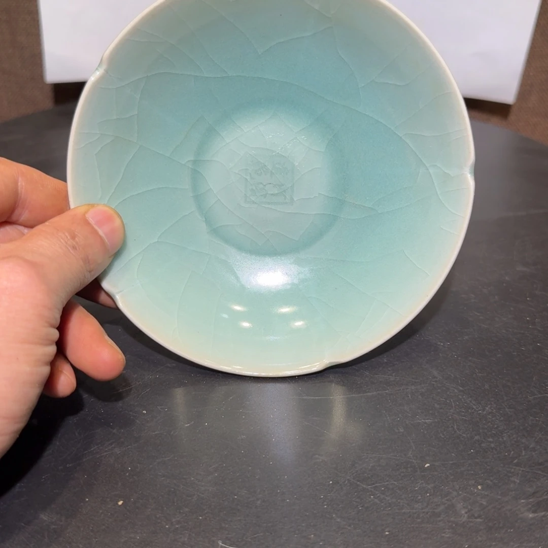 漂亮的小瓷瓶我要来