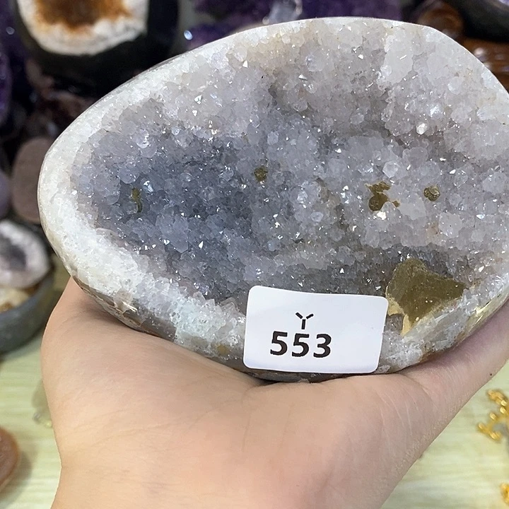 未镶嵌水晶大型摆件（非配饰）