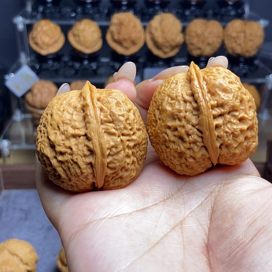 把件文玩核桃12…………40mm