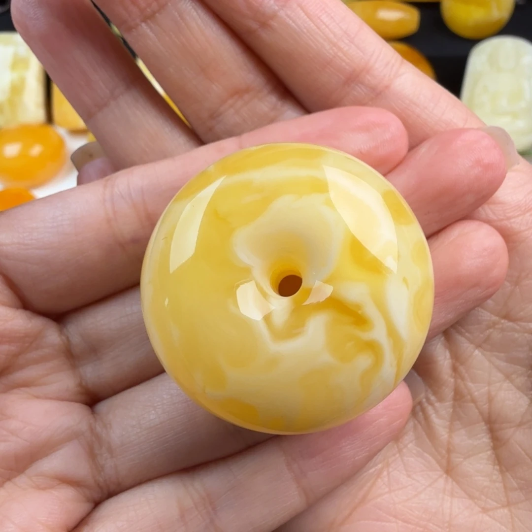 琥珀未镶嵌颈饰纯天然琥珀蜜蜡无优化