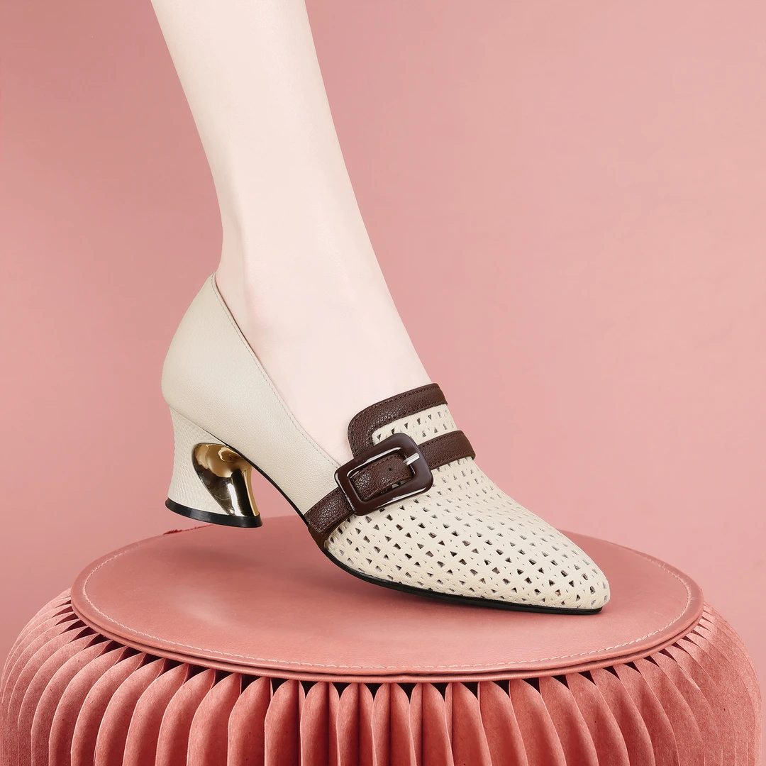 梵芮诗尖头镂空时尚气质2025春秋原创个性通勤粗跟单鞋-J1307