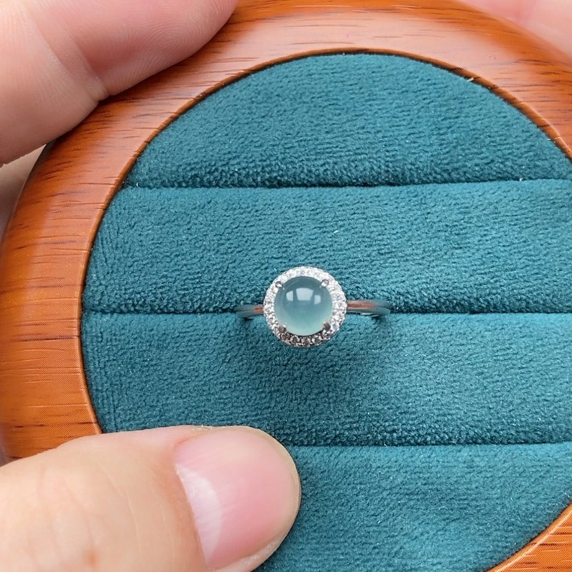 【闪购商品】银S925镶嵌戒指翡翠不****