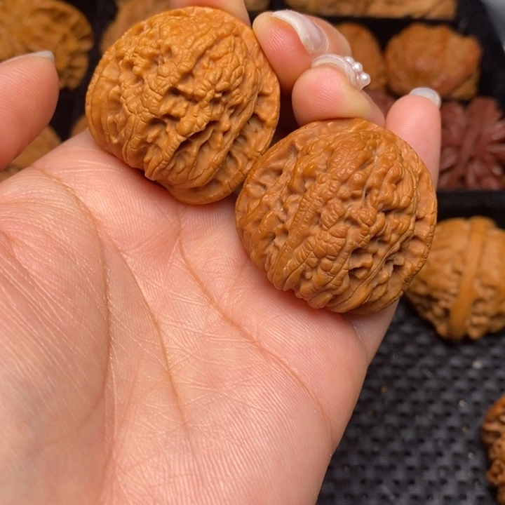 秦岭野生文玩核桃31