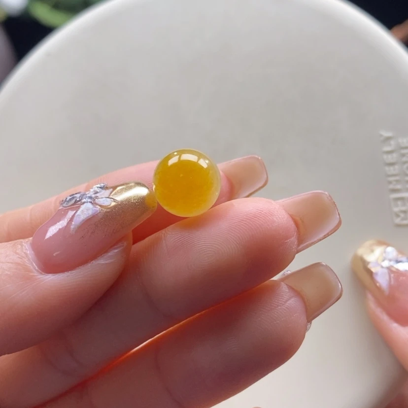 【闪购商品】翡翠颈饰未镶嵌翡翠鲜橙黄珠卡10.4mm