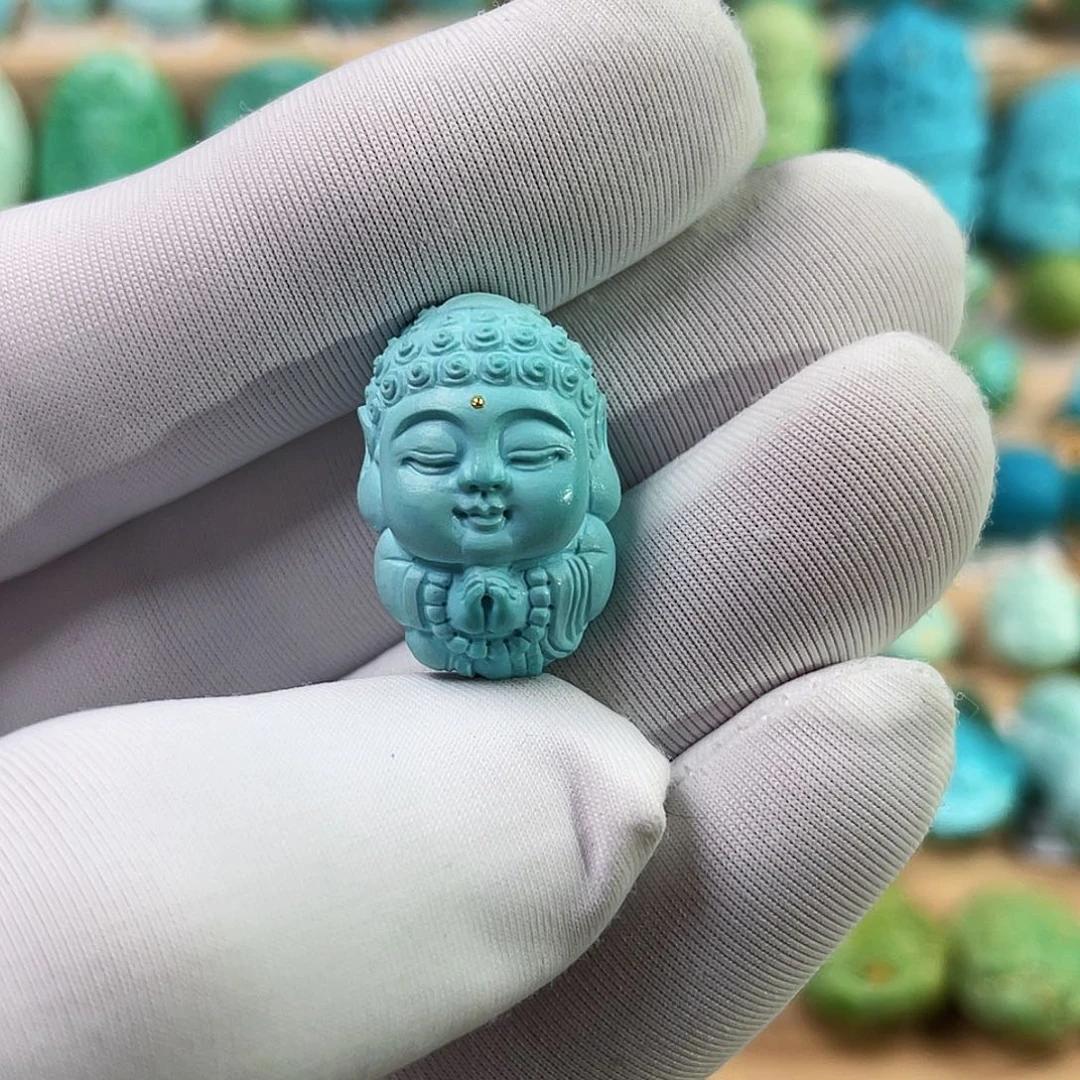 绿松石未镶嵌珠宝奇石