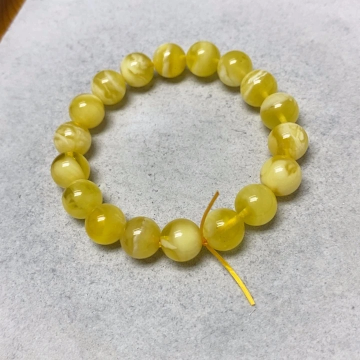 蜜蜡未镶嵌裸石串