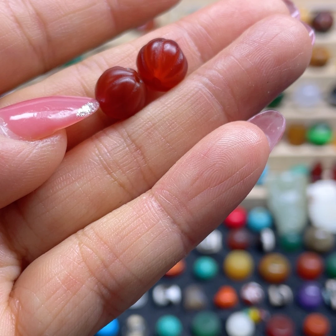 合金颈饰玛瑙/玉髓金****）