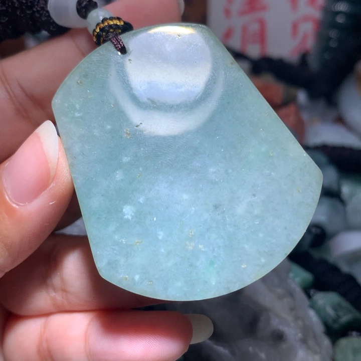 翡翠未镶嵌颈饰保真天然A货翡翠
