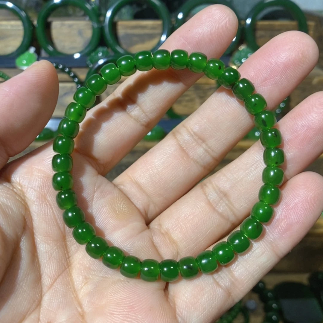 【闪购商品】吊坠(不含链)未镶嵌和田玉天**角俄七菠菜绿手串6