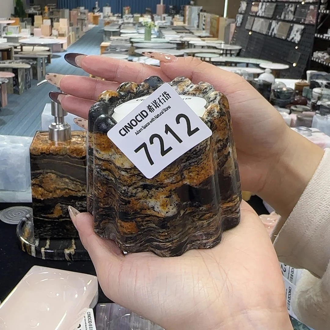 Z****游7212黄金丝绸可露丽