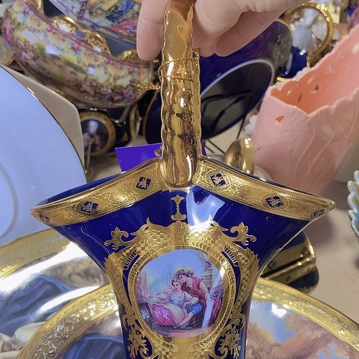 瓷片瑕疵……………………………………