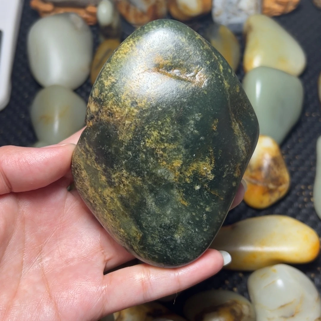 和田玉未镶嵌挂件B6