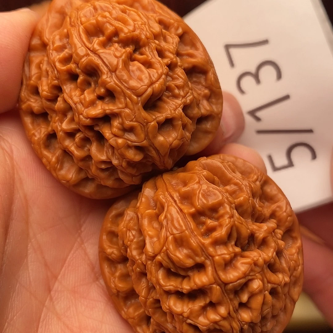 把件文玩核桃39.5水龙纹