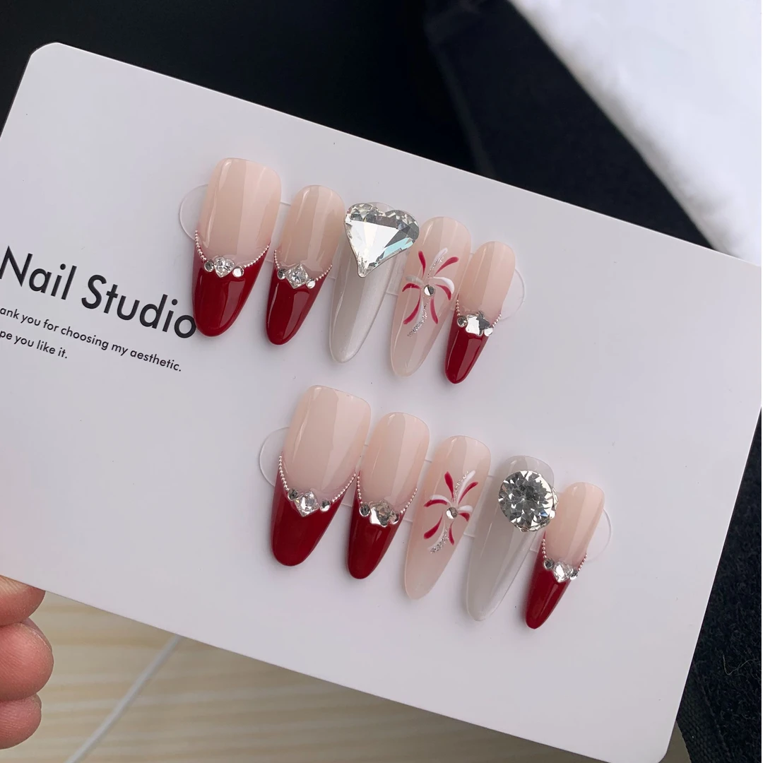 【冬日烟花】猫眼显白气质温柔酒红法式穿戴甲