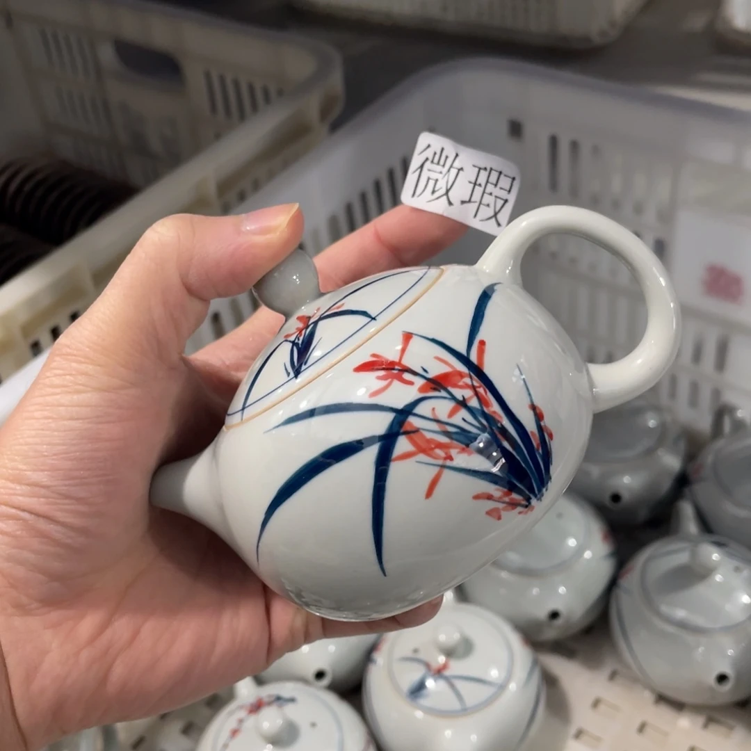 釉下手绘茶具微瑕