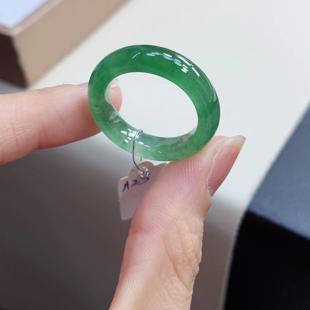 翡翠戒指未镶嵌21号