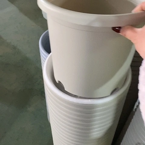 树脂微瑕4号8个带托灰白