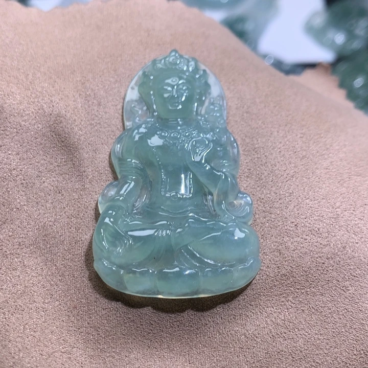 翡翠未镶嵌颈饰缅甸翡翠