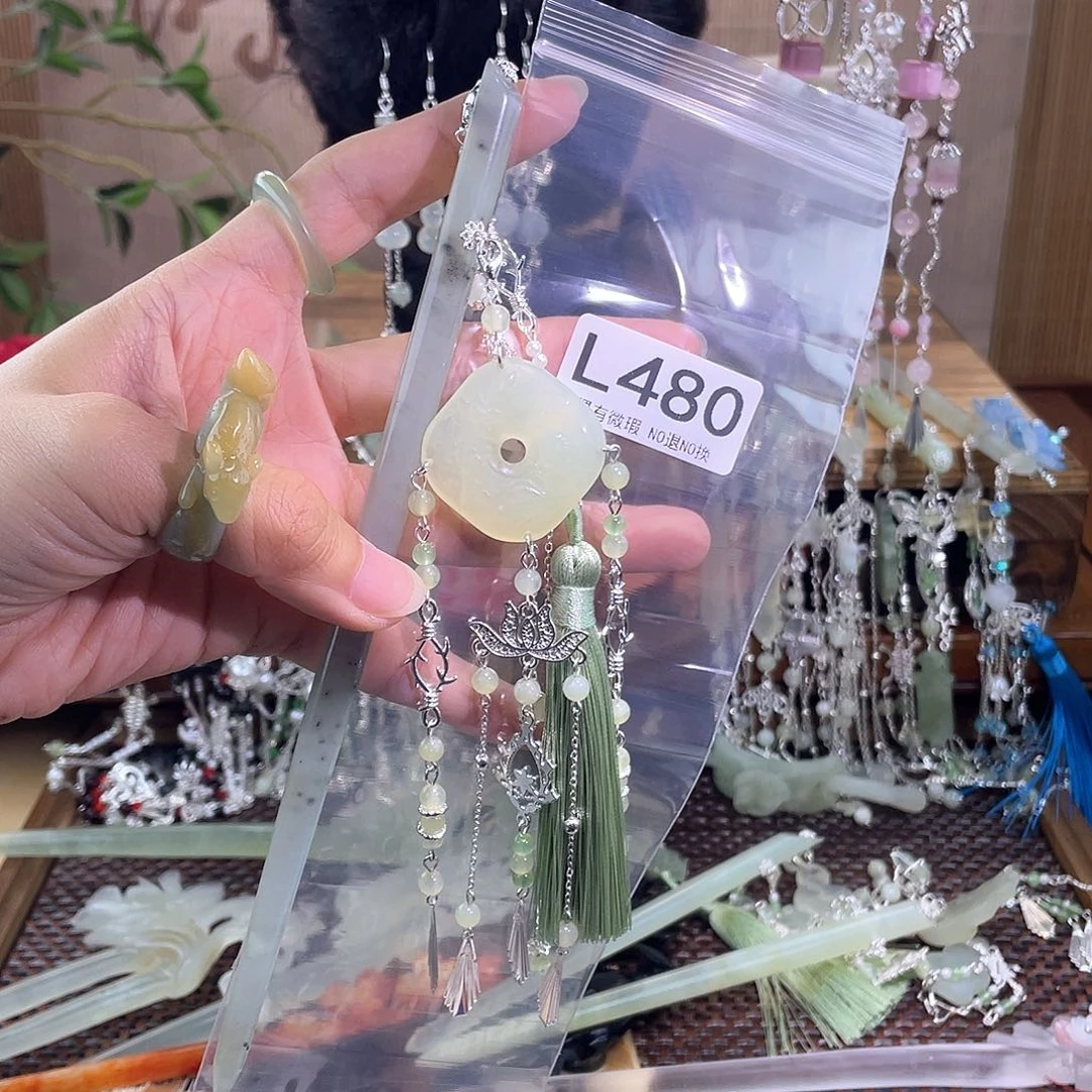 星***璨合金蛇纹石玉发饰