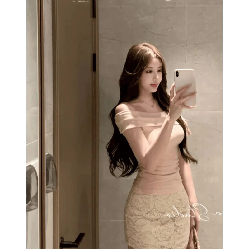 粉色一字肩针织衫女夏季纯欲超好看气质修身显瘦紧身温柔百搭上衣