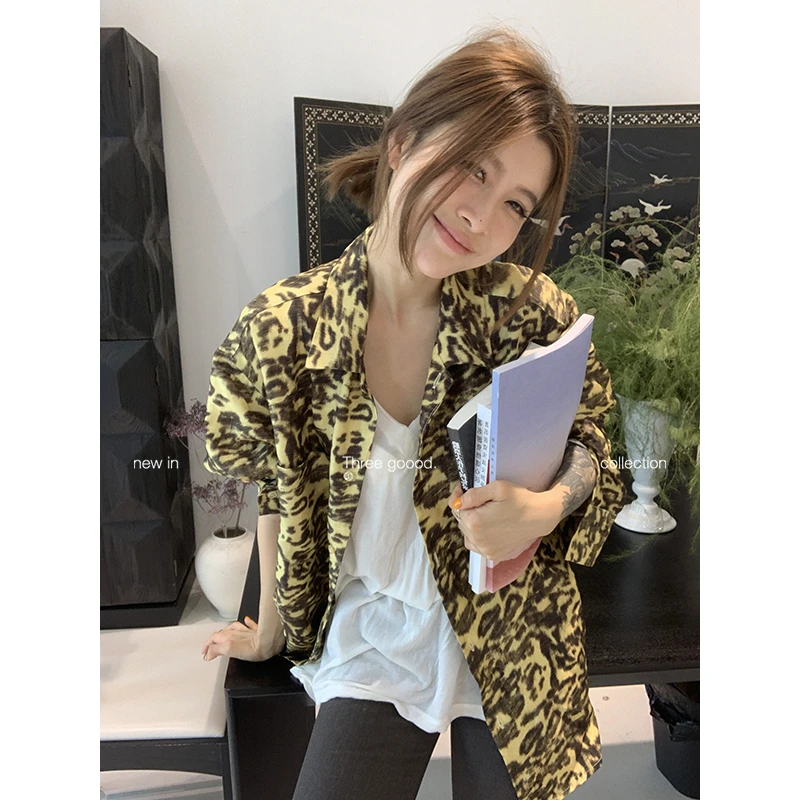 THREE GOOOD/三吉复古港味豹纹印花衬衫宽松百搭上衣Y725C06852