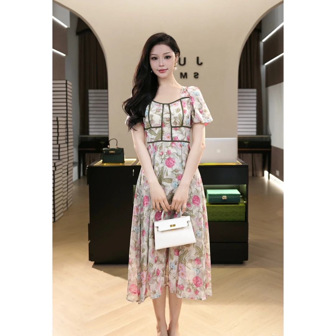 现货2025夏季新款【XY23-X103】法式优雅气质方领碎花收腰连衣裙子