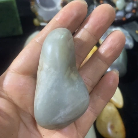 和田玉（糖玉）未镶嵌车挂