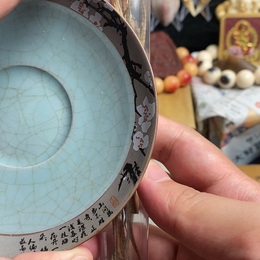 碟瓷器制作工艺精湛