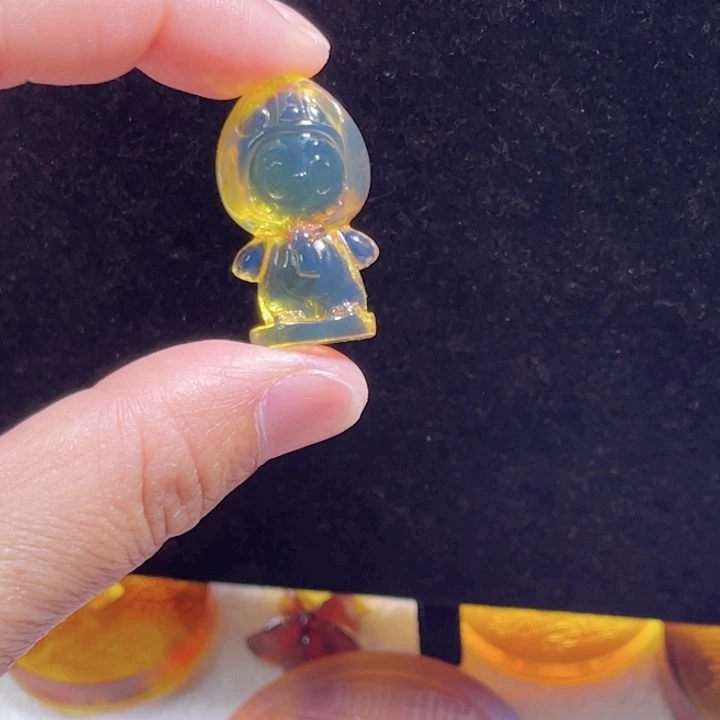 裸石琥珀未镶嵌天然缅甸琥珀金蓝净水拉布布