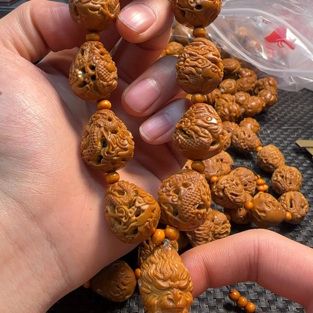 橄榄核手串/手链九龙献瑞