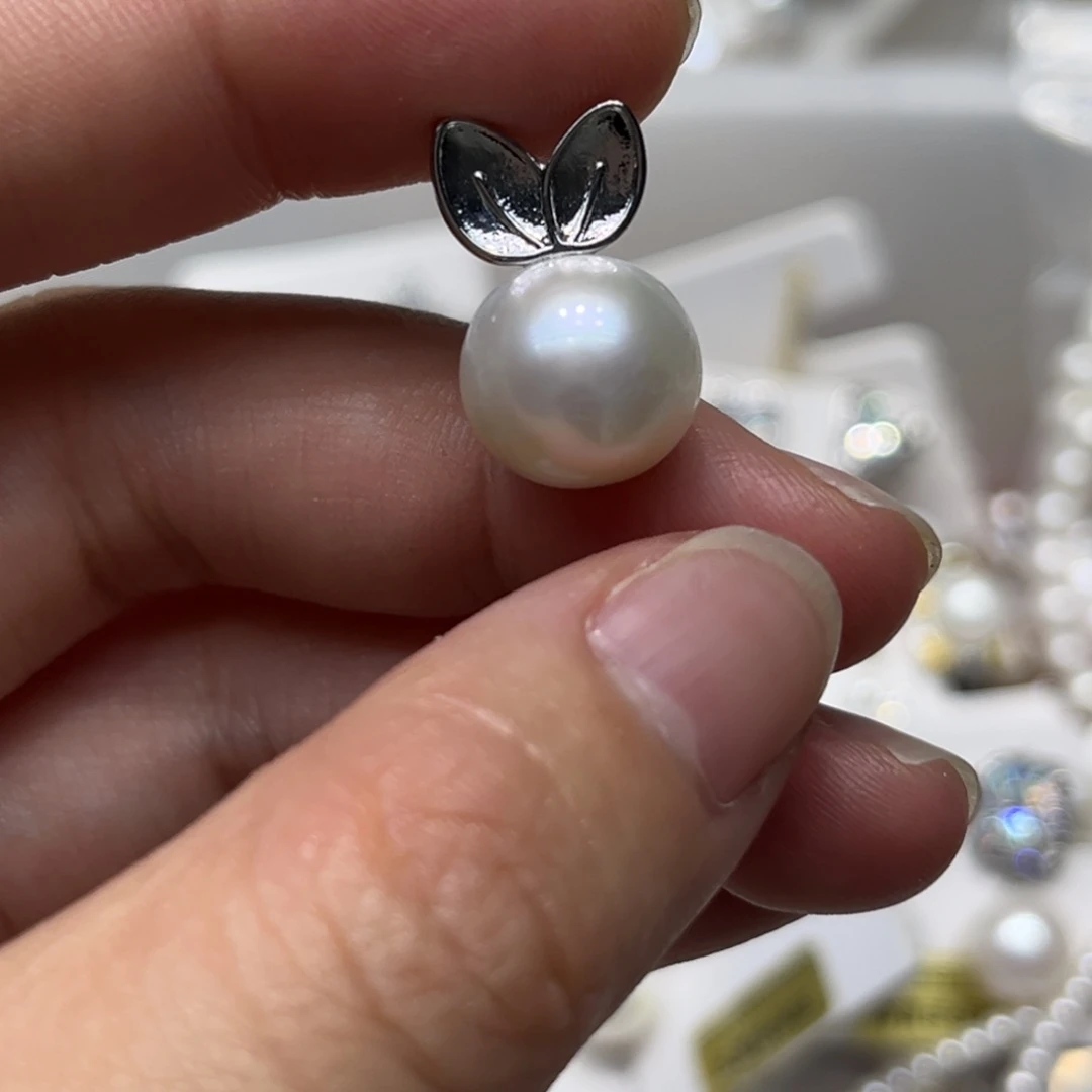 未镶嵌淡水珍珠吊坠