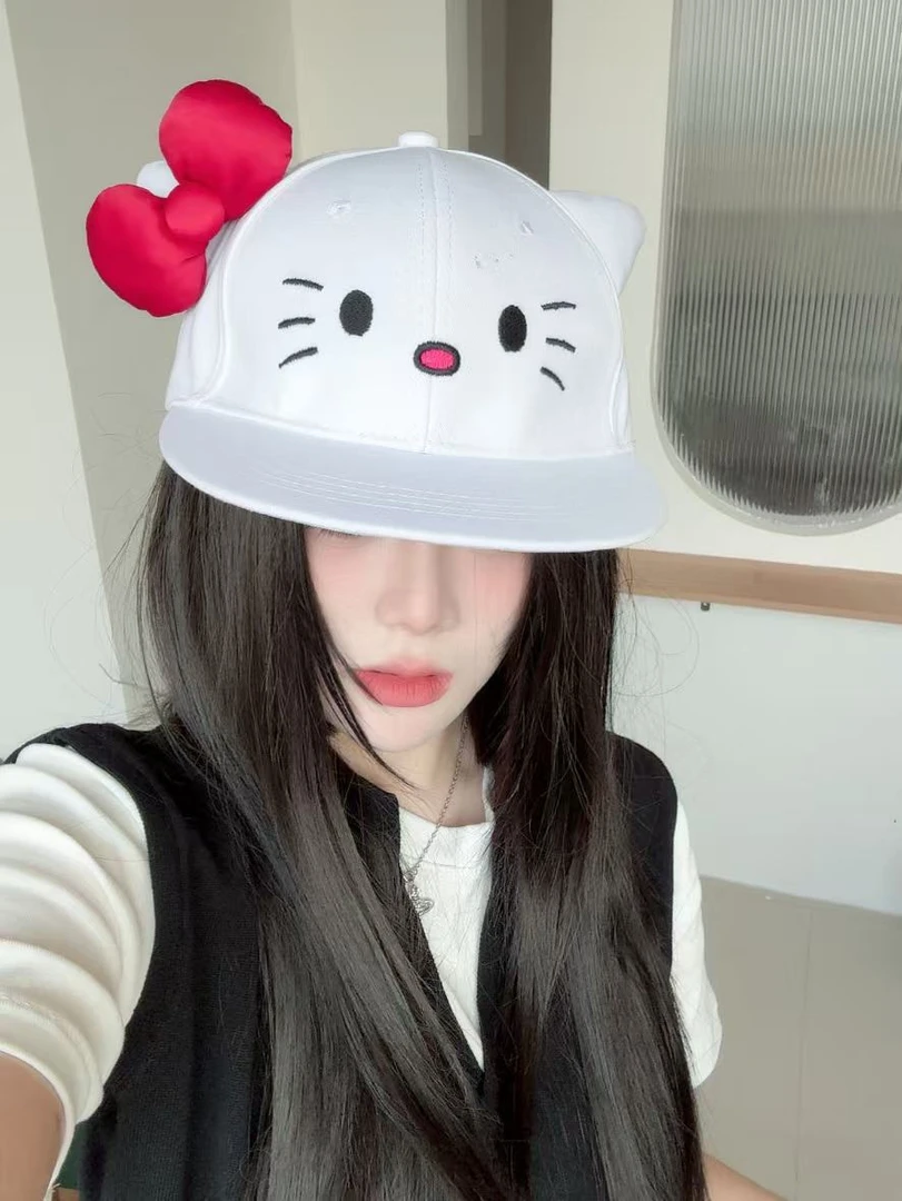 可爱凯蒂猫鸭舌帽平檐女时尚四季通用防风户外帽子棒球帽白色骑行
