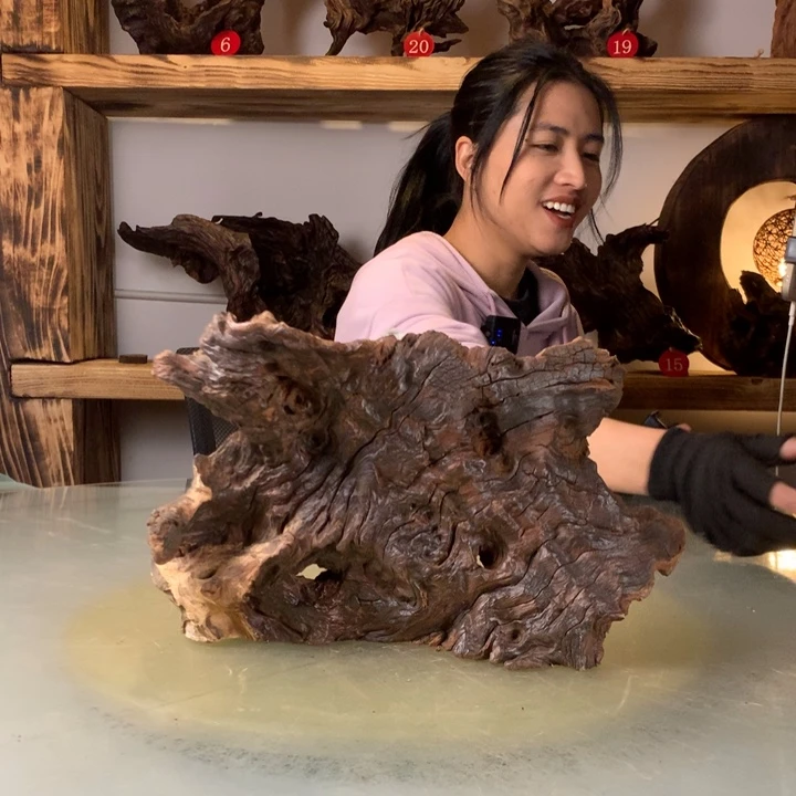 万***意天然的云南紫柚木会黄水