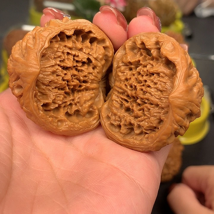 文玩核桃吊坠中****✨43聚宝盆