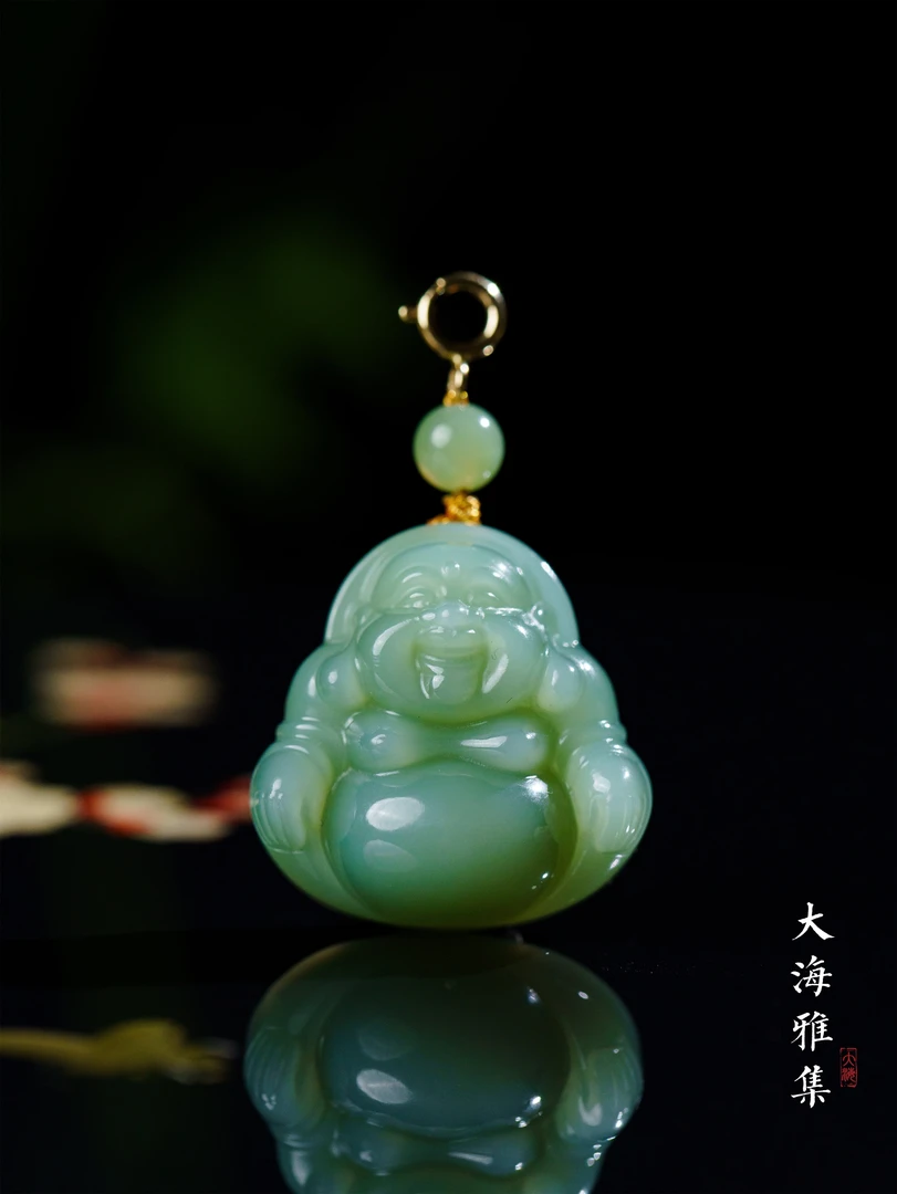 【典藏粉青】粉青和田玉大肚弥勒佛吊坠 D1128