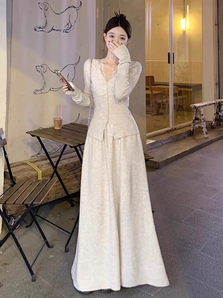 高级感气质内搭连衣裙子女装秋款2025千金穿搭一整套装长裙7133