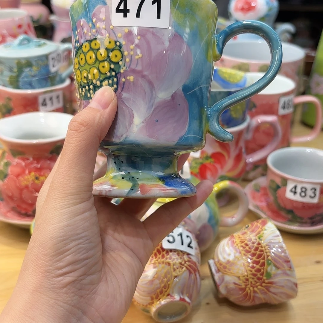 瓷片兔兔盖茨。兔兔好