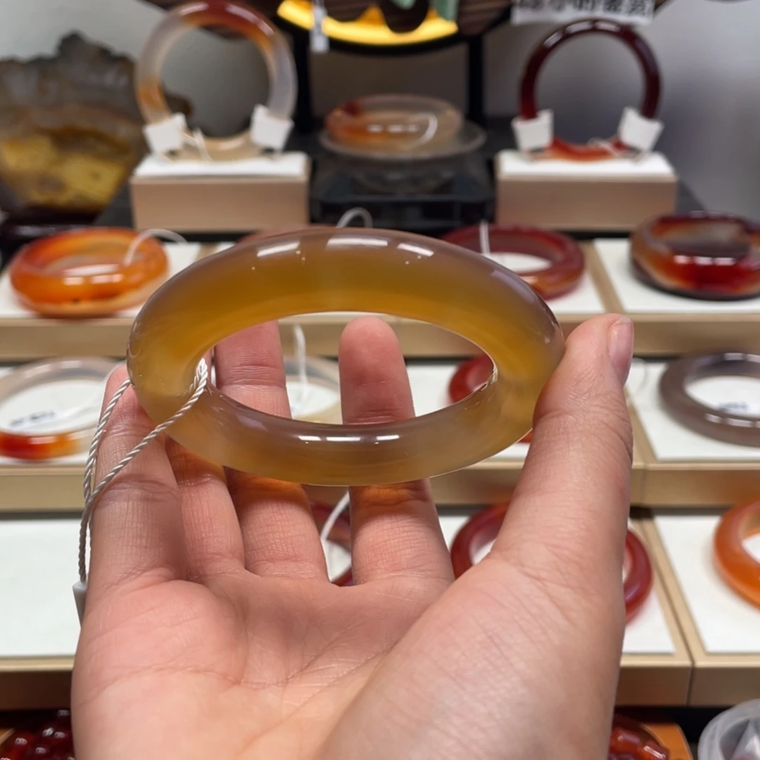 玛瑙/玉髓未镶嵌手镯