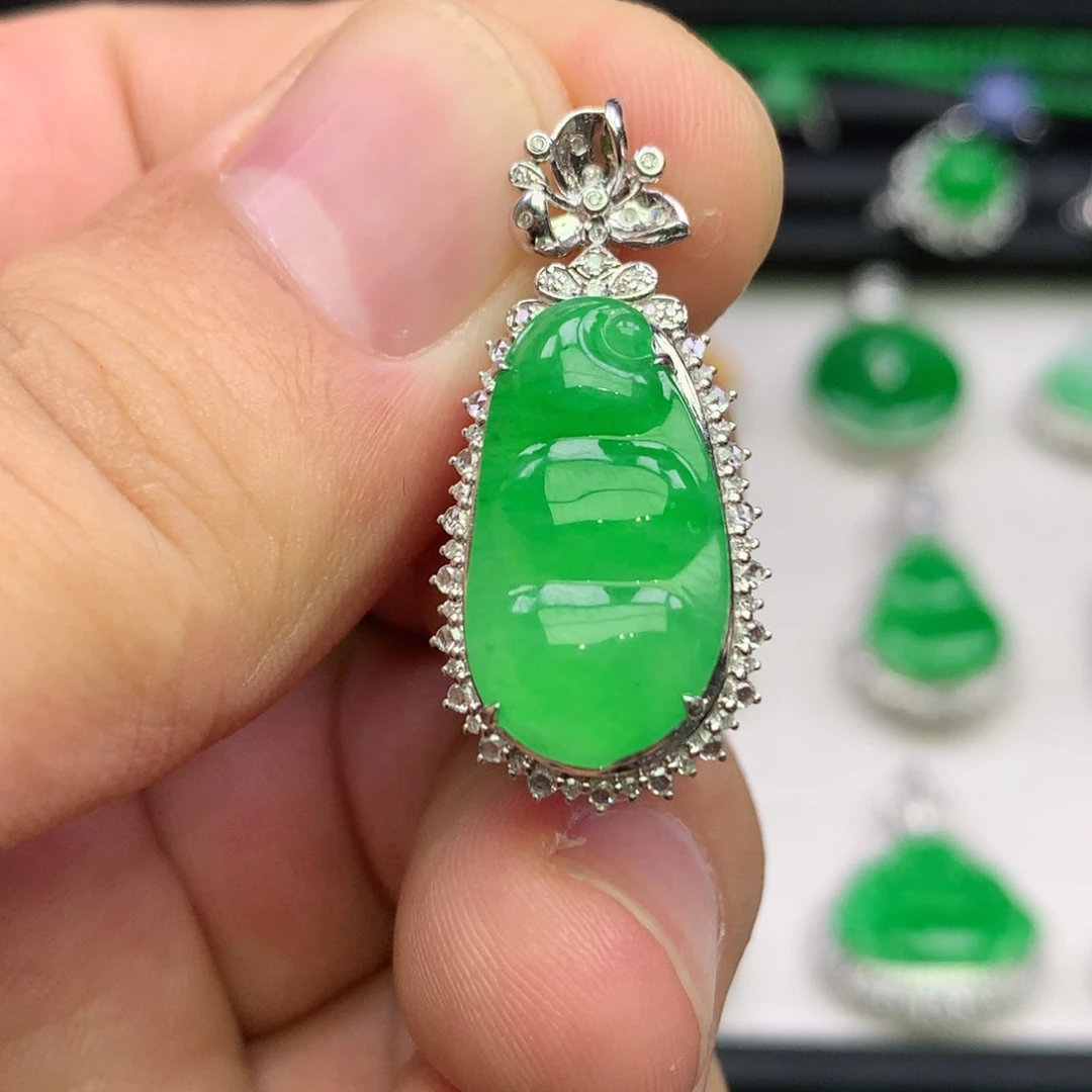 翡翠18K金镶嵌吊坠(不含链)