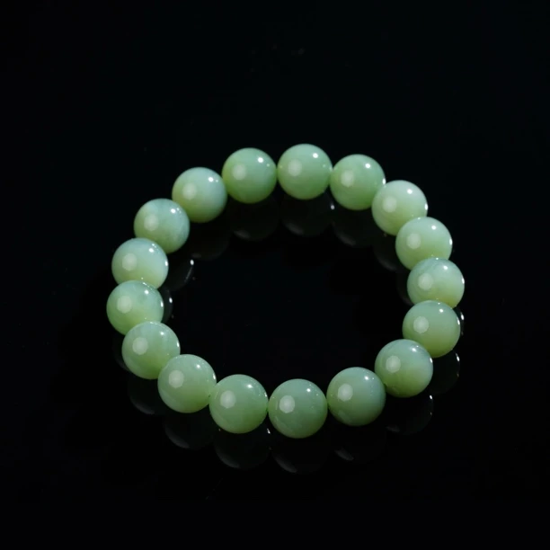【鹿鸣】山岚 | 和田玉冰底微猫粉青圆珠手串 12mm G99