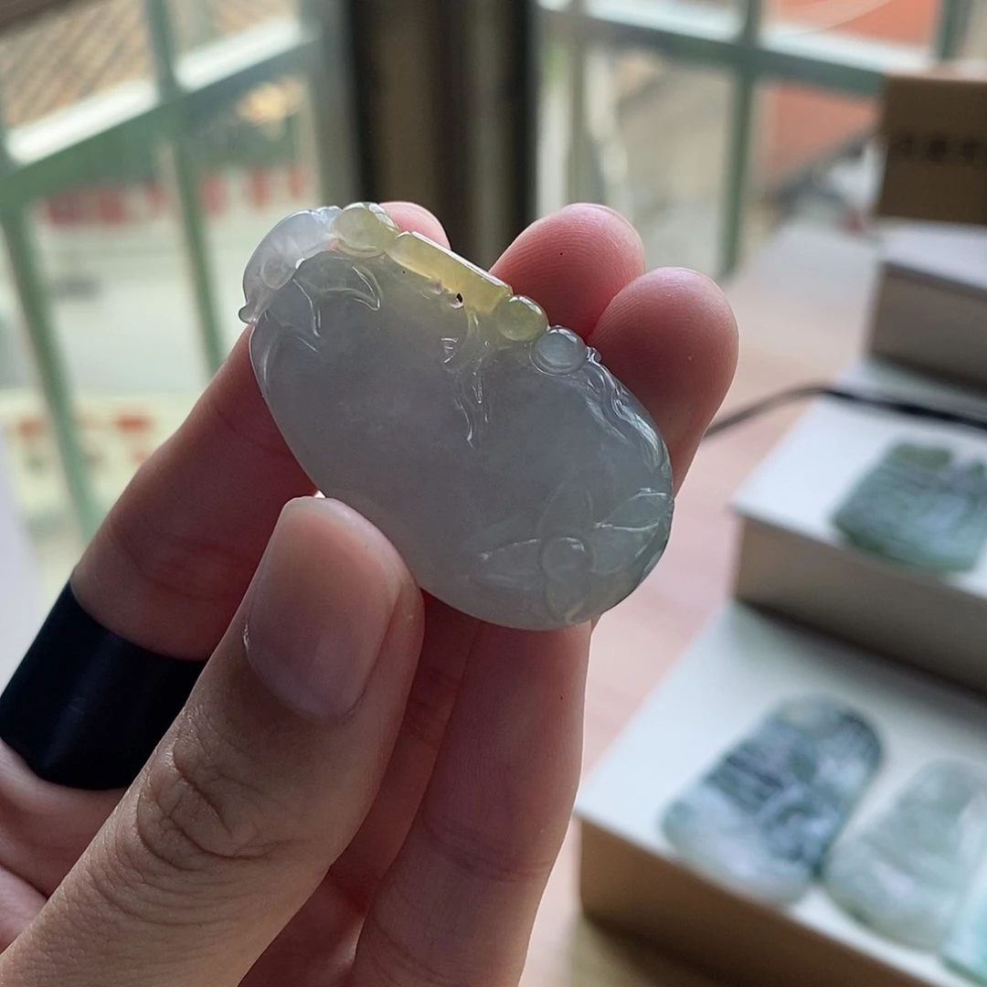 【闪购商品】颈饰未镶嵌翡翠天然缅甸A货翡翠