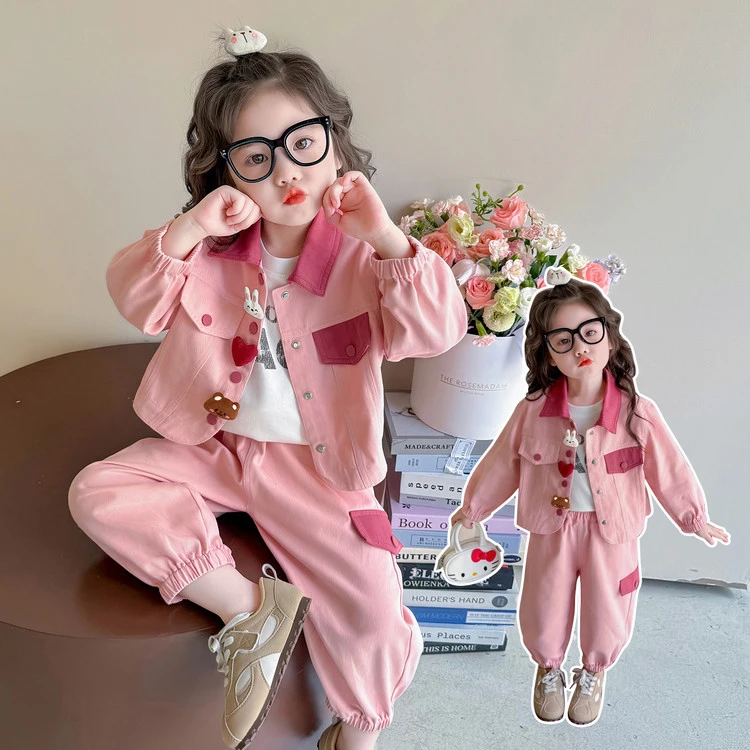 女宝宝新款春秋季套装儿童韩版洋气工装长袖两件套小童时髦秋装潮