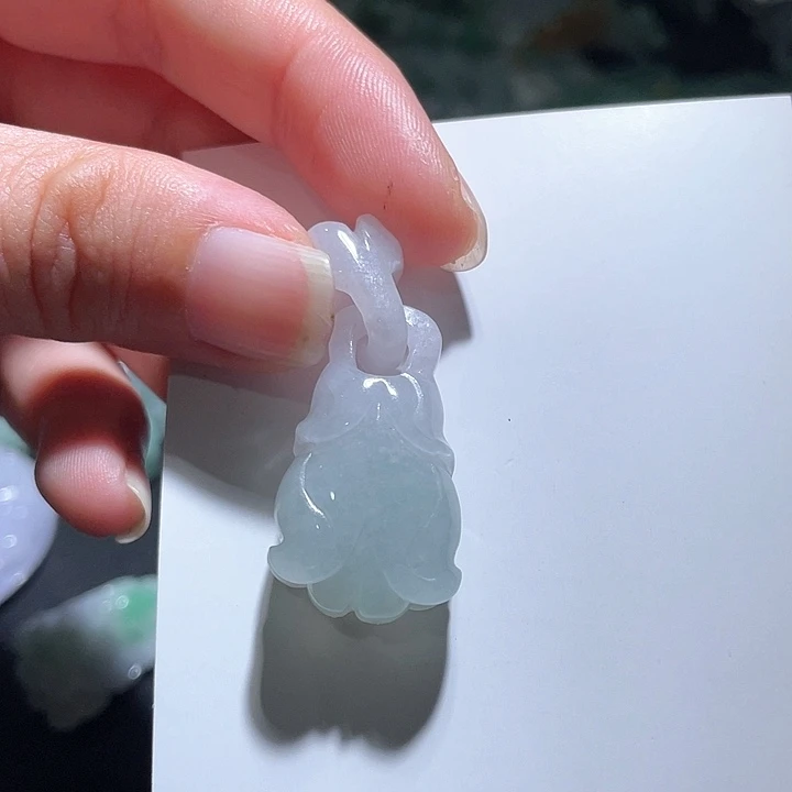 颈饰未镶嵌翡翠天